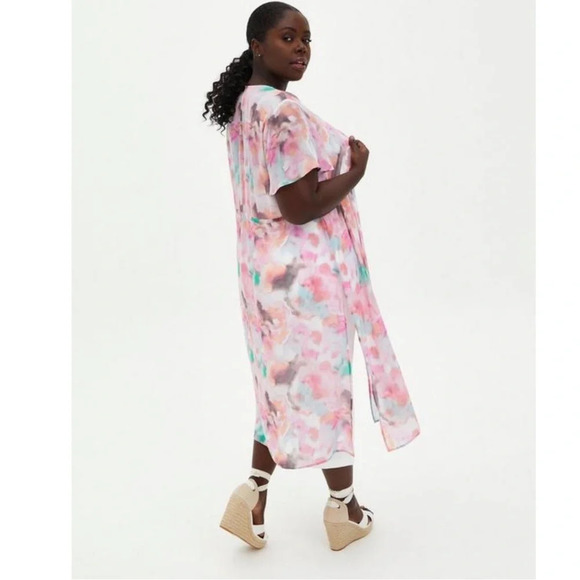 ✨NWT Torrid Pink Tie Dye Watercolor Flutter Sleeve Chiffon Long Kimono Large - Picture 7 of 11